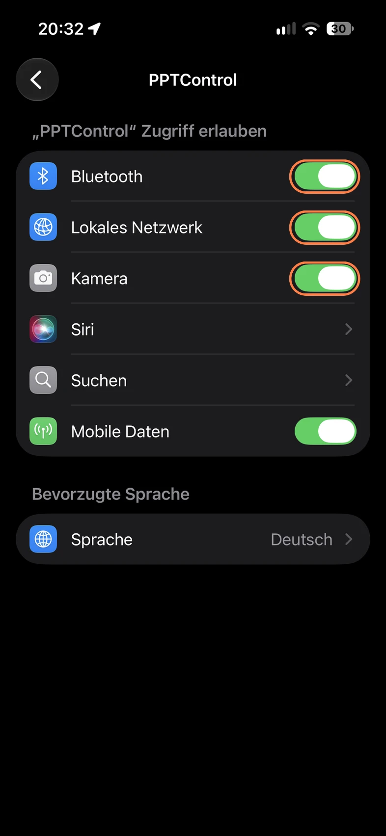 Die markierten Schalter erlauben Bluetooth, Lokales Netzwerk und Kamera. Grün bedeutet: Der Zugriff ist bereits erlaubt.